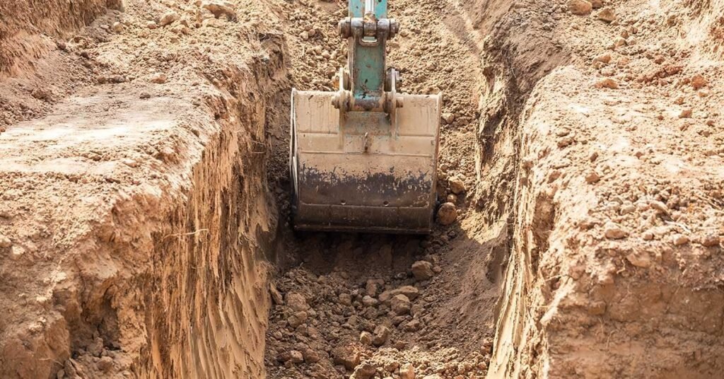 How Does Excavator Bucket Capacity Impact Digging Performance? 2 benching excavation