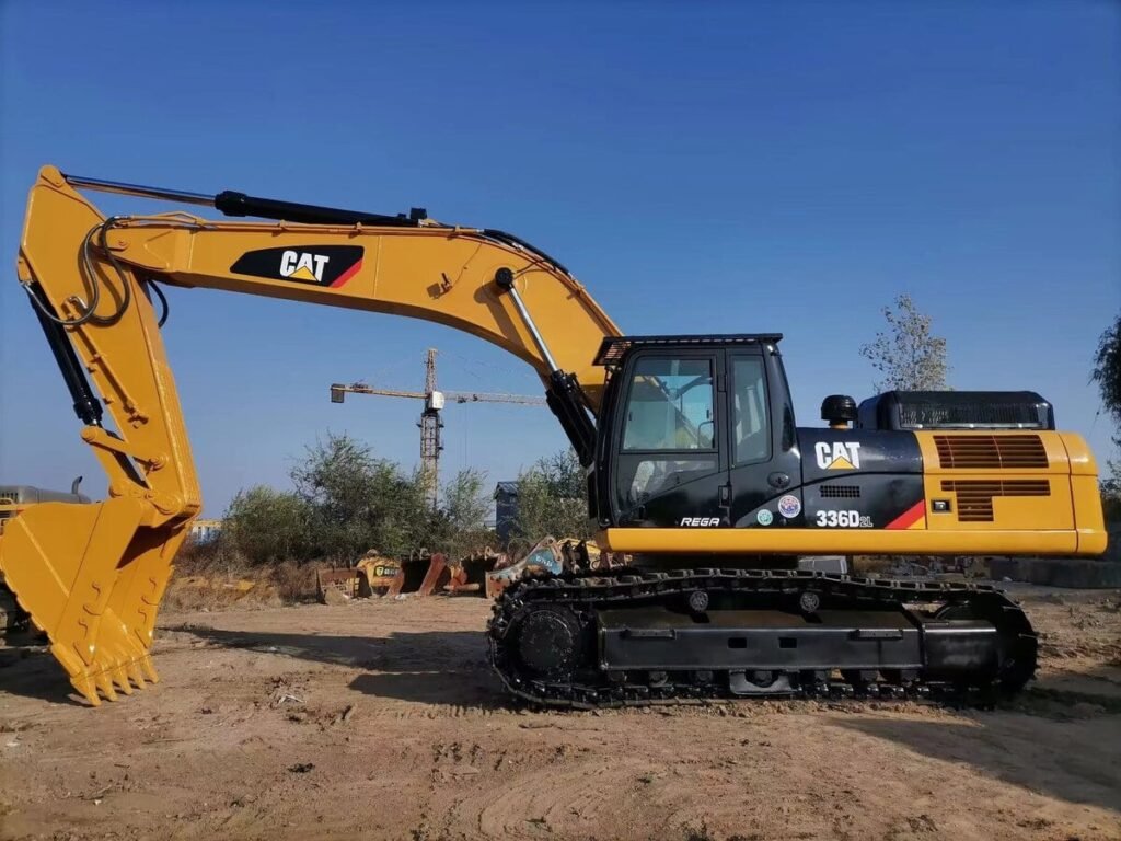 Backhoe vs Excavator: Which Machine Is Best for Your Construction Project? 3 backhoe vs excavator