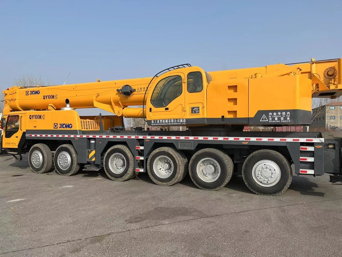 What Are the Different Types of Cranes Used in Construction? 1 微信图片 202303310907464