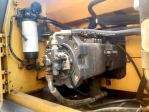 Secondhand Volvo EC290BLC Medium Crawler Excavator in Low Price 1 volvo EC290blc
